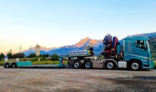 Camion-grue 58T/M Berthod Transports